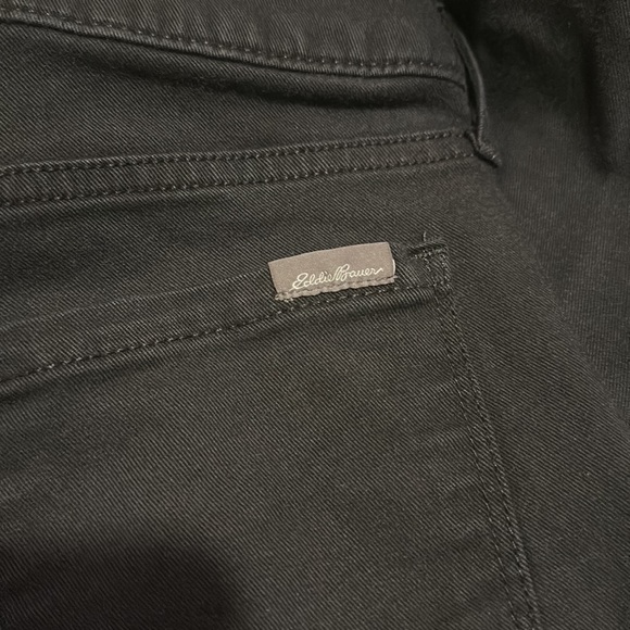 Eddie Bauer slightly curly slim straight Black Jeans size 2 - Picture 4 of 5